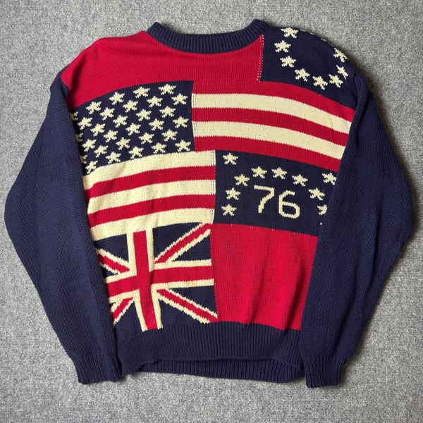 Cambridge Classics Vintage 1976 American and British Flag Knit Sweater Size L