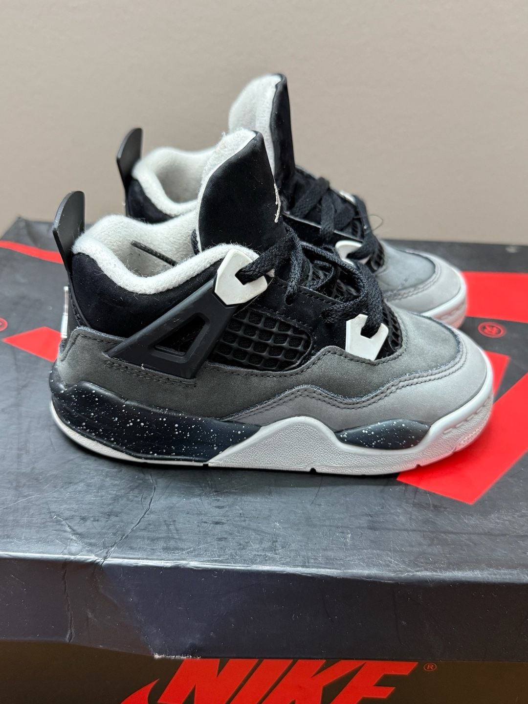 Jordan 4 Retro TD 'Fear' Toddler Black White Anthracite 3