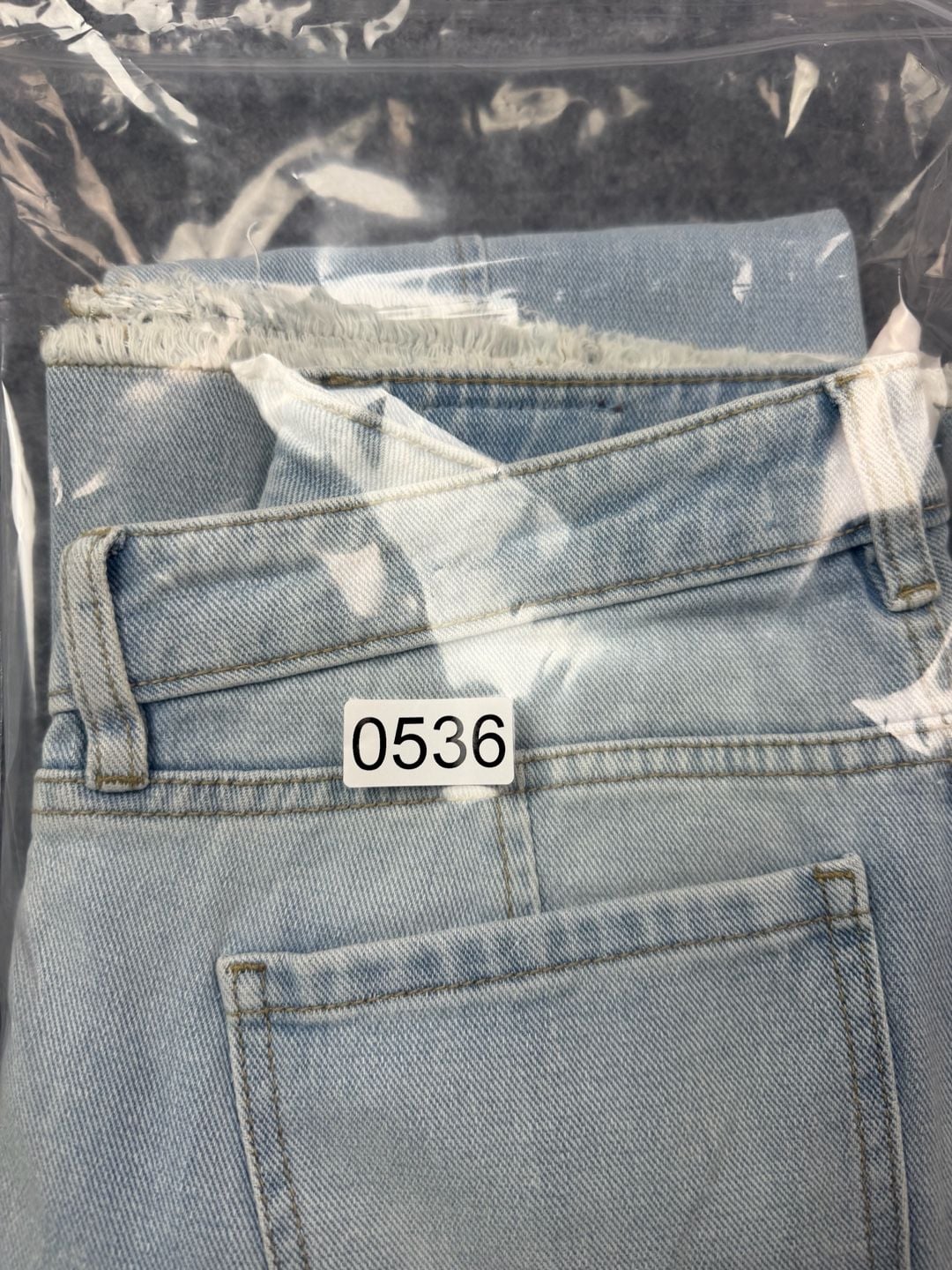 Shyanne Light Wash Flare Jeans Size 29x33 10