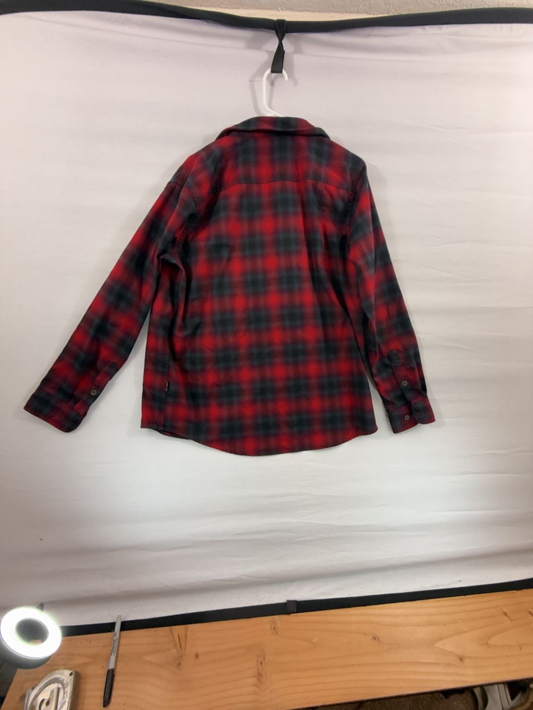 Swiss Tech Flannel Shirt Size L Red Black Combo Plaid Long Sleeve 7