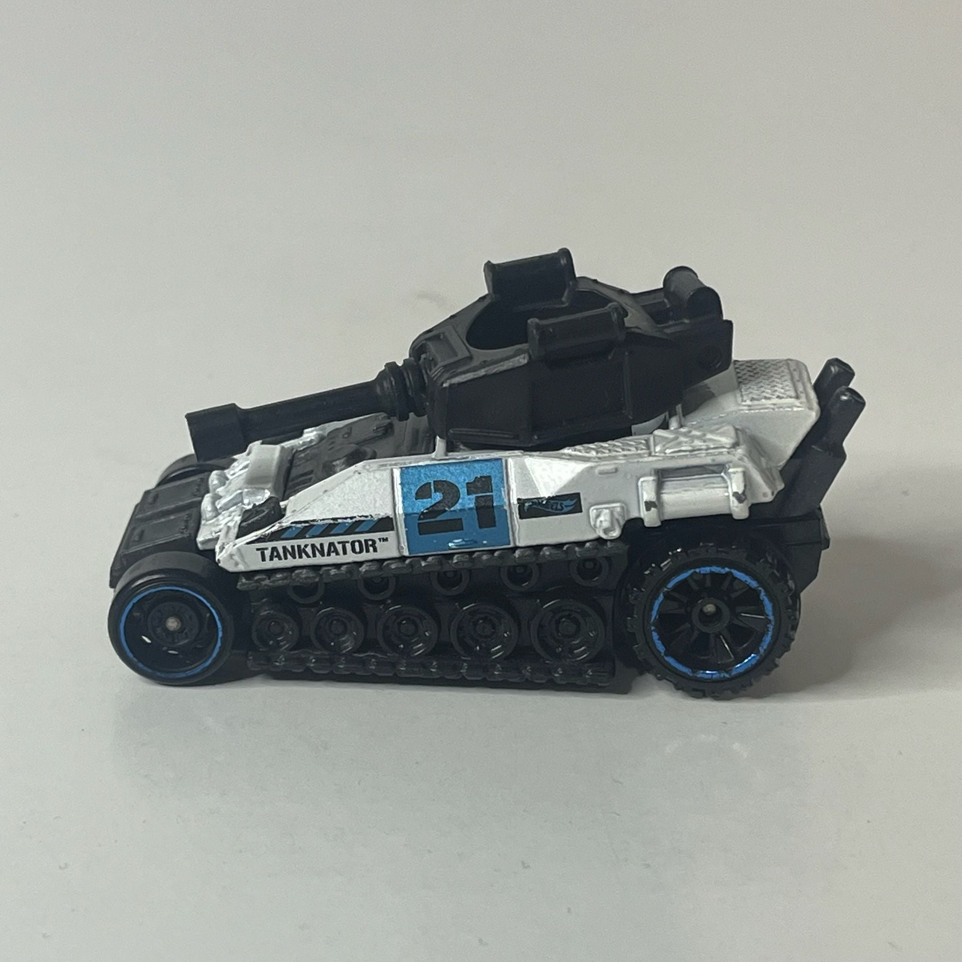 Hot Wheels Tanknator Tank White Diecast Toy Car 2