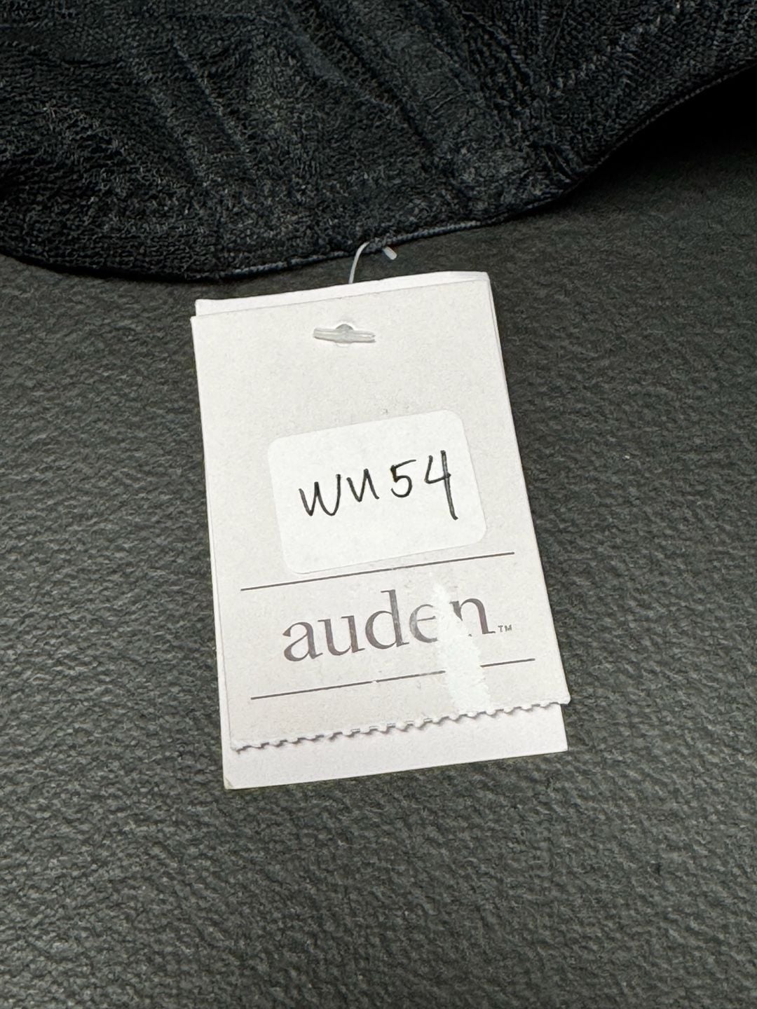 Product thumbnail 6