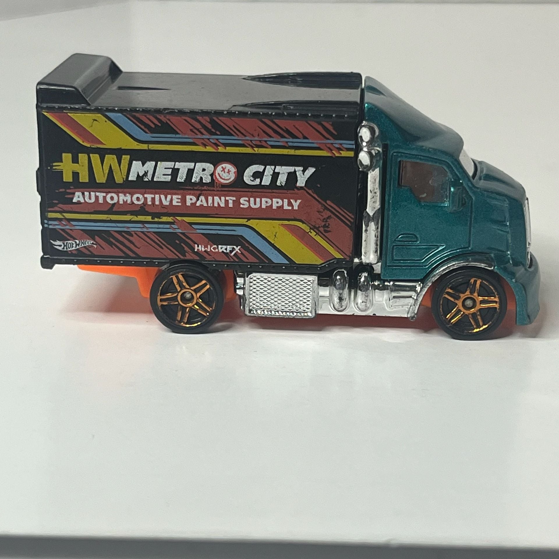 Product thumbnail 4