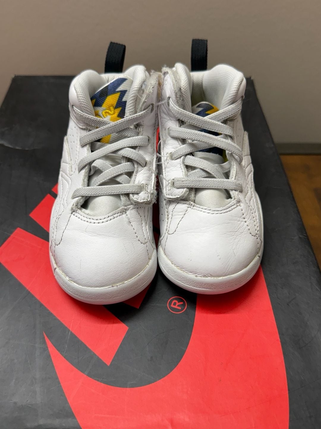 Jordan True Flight Toddler White Yellow Ochre Black 3