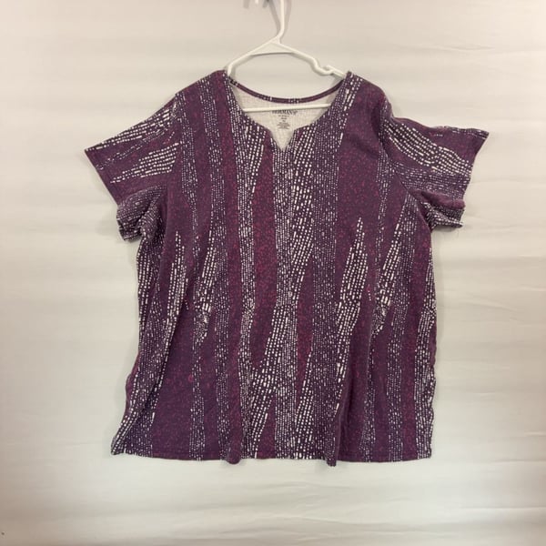 Roaman's Notch Neck Top Size 30/32 3X Purple White Print Short Sleeve