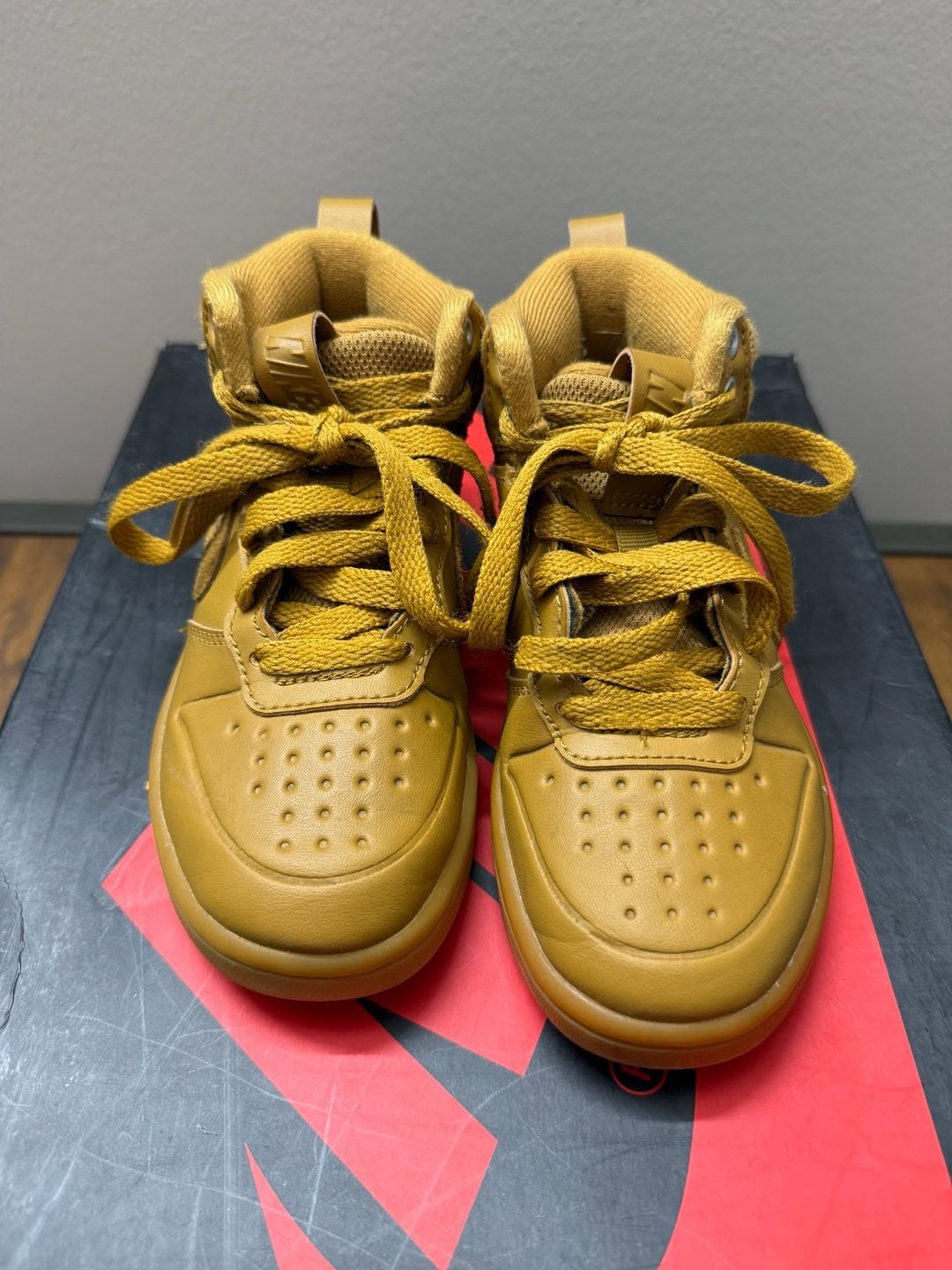 Nike Court Legacy 2.0 Size 10.5C toddler Yellow Leather High Top Sneakers 3