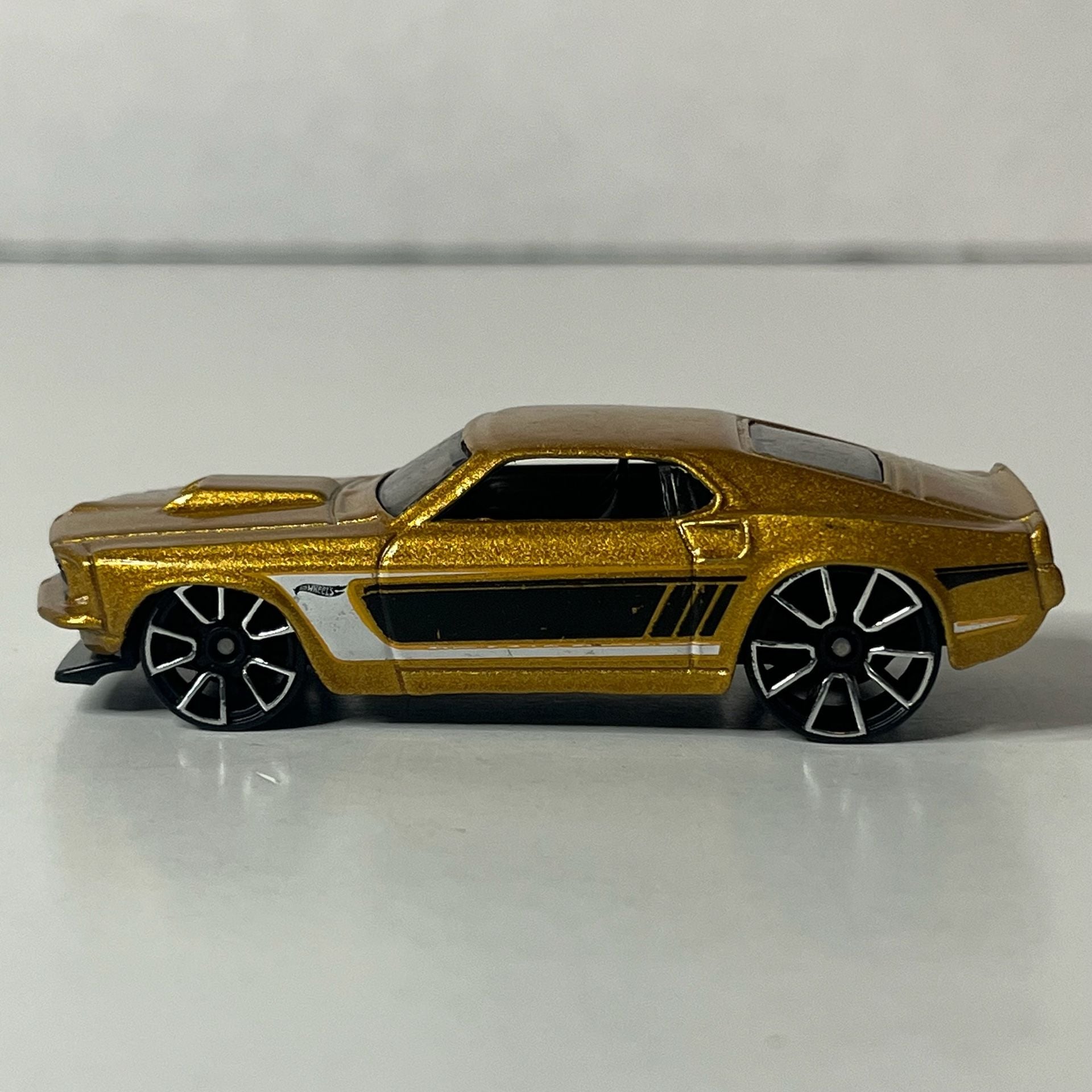 Hot Wheels 1969 Ford Mustang Gold Diecast Car 2
