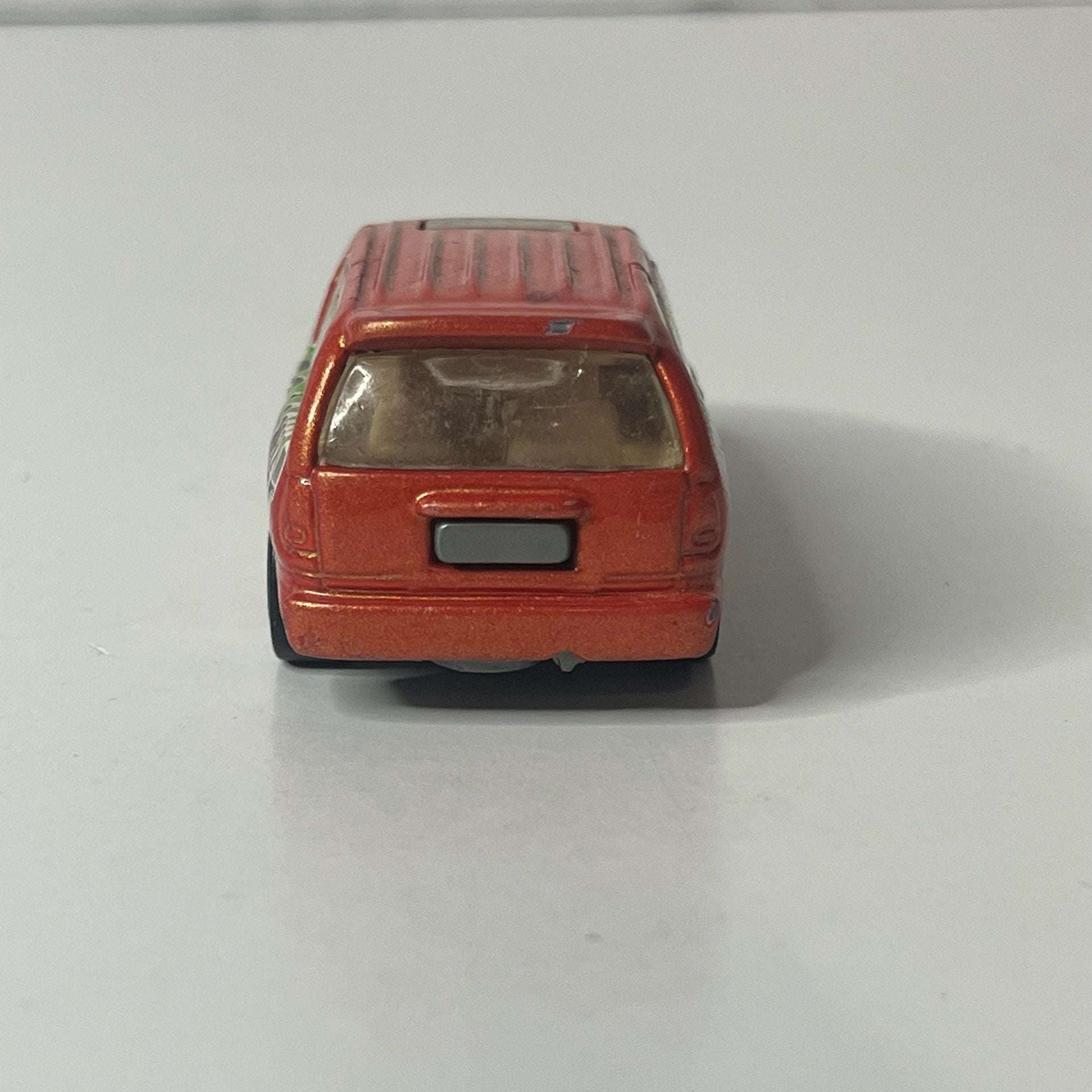 Hot Wheels Dodge Caravan GOAAALLL Soccer Theme Diecast Toy Car 3