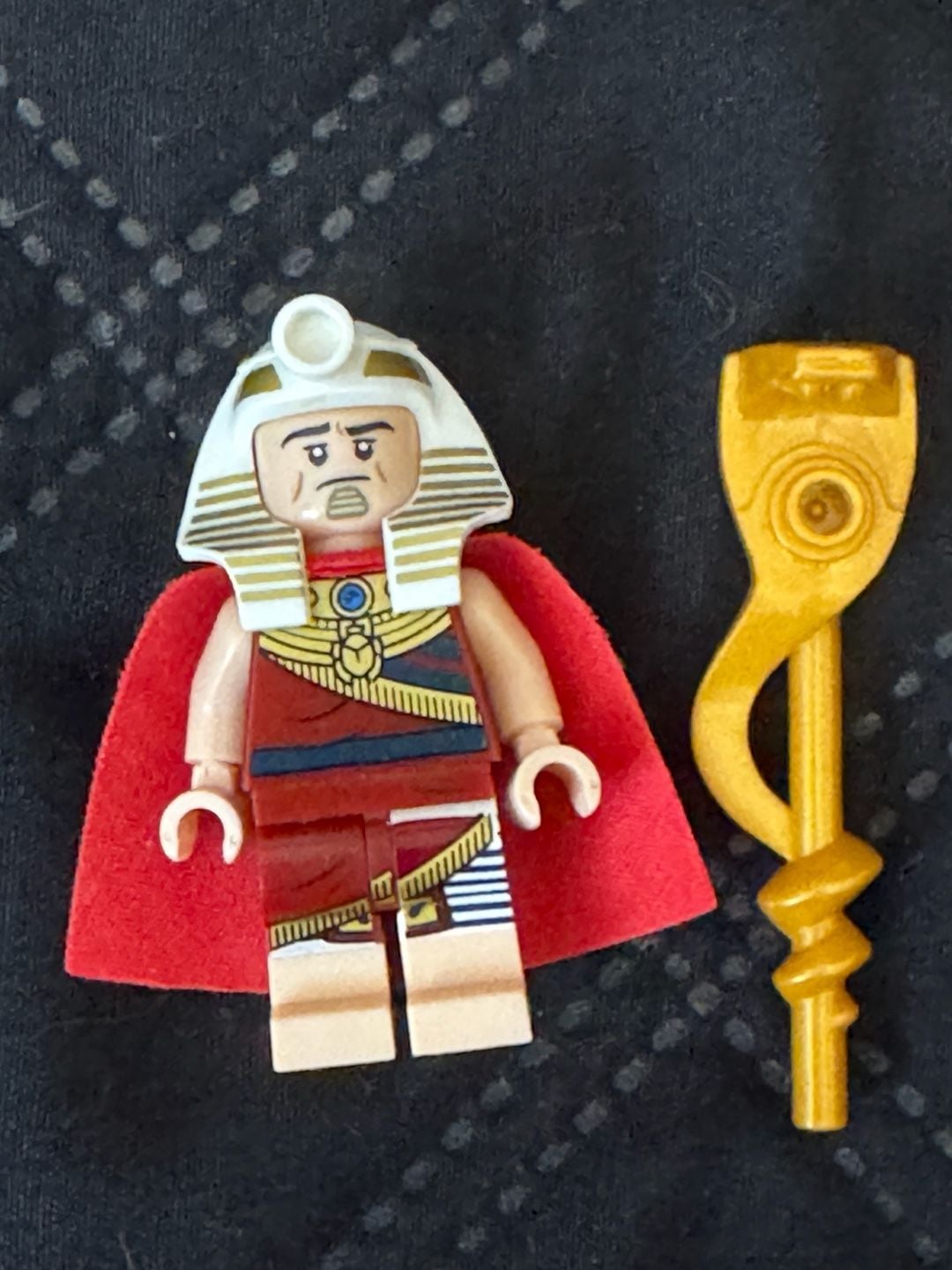 LEGO Batman Movie Minifigure Lot - Batman with Grapple Gun & King Tut w/ Staff 1