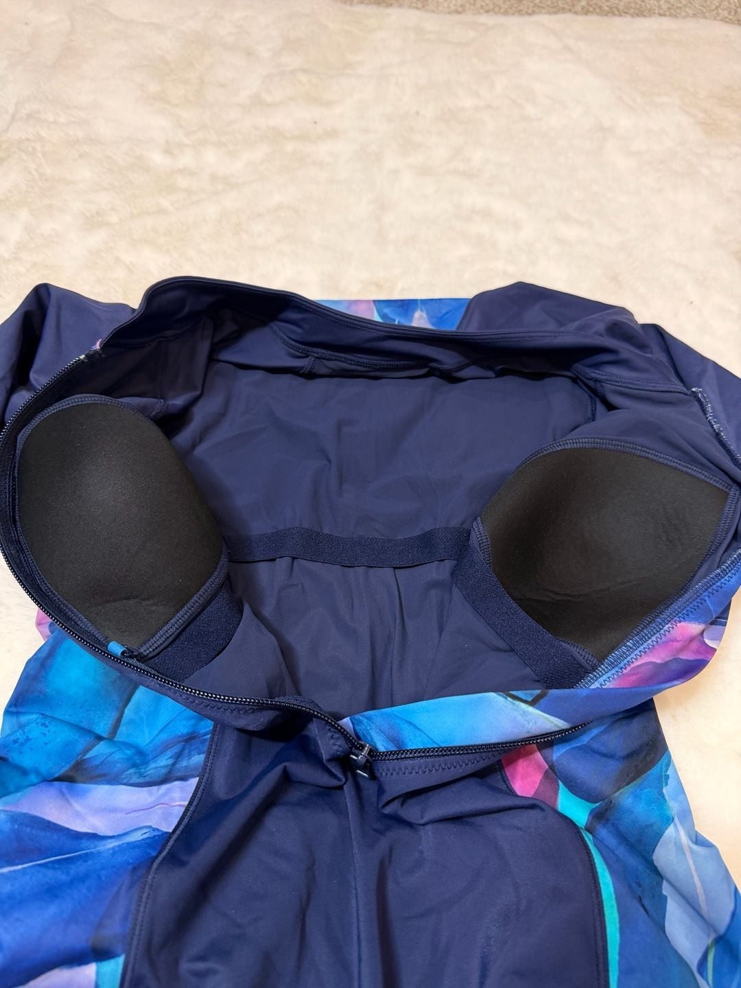 Athleta Modern Coverage Printed Long Sleeve One Piece Swimsuit Size M Navy Blue 5