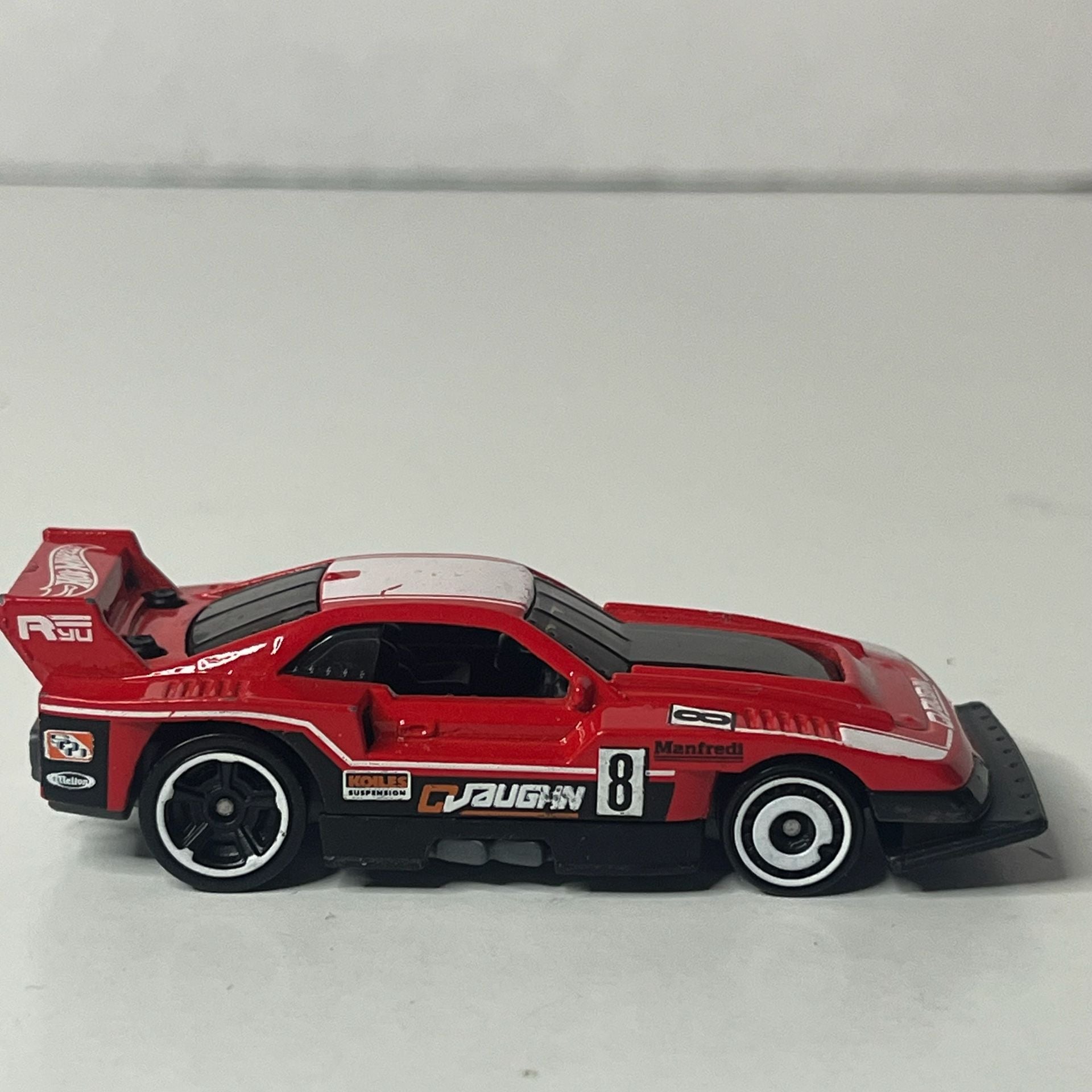 Hot Wheels GT-Scorcher Red Diecast Toy Car 4