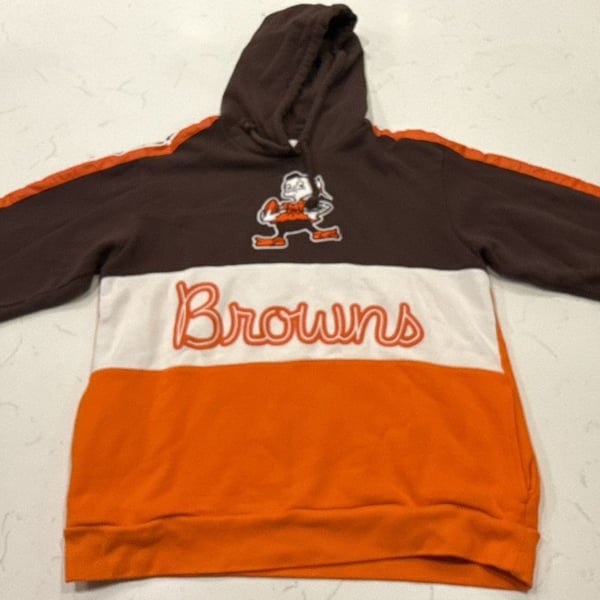 Mitchell & Ness Cleveland Browns Hoodie Size M Brown Colorblocked