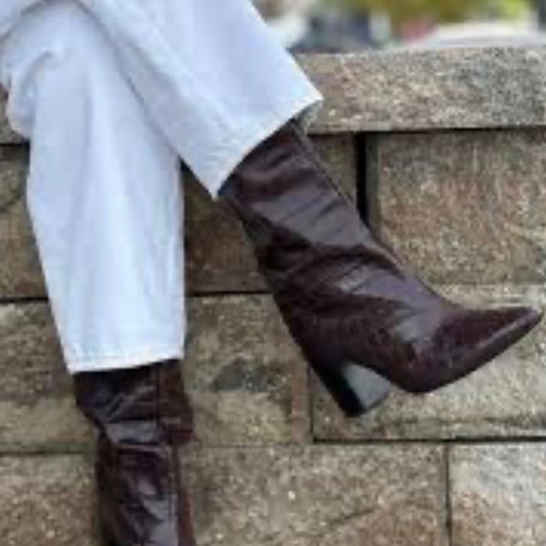 New in Box Schutz Analeah Leather High-Heel Boots size 9B
