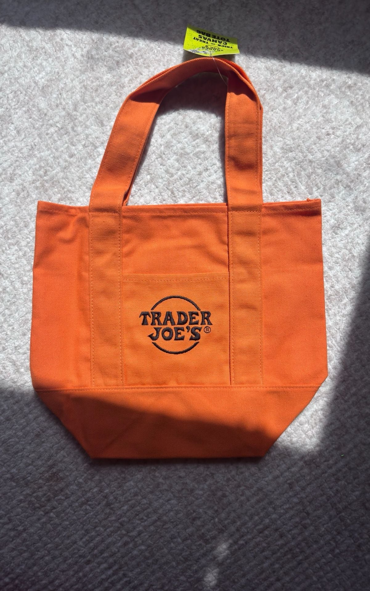 Trader Joe's Trick-Or-Treat Canvas Tote Bag Set of 4 4