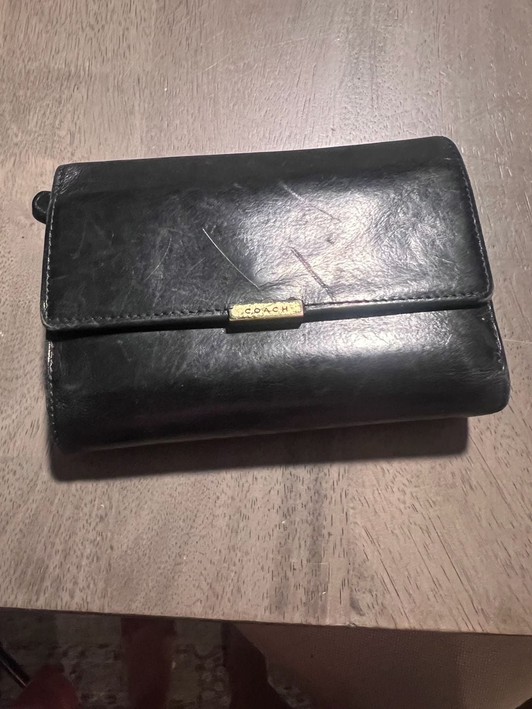 Coach Vintage Lexington Black Leather Trifold Wallet 2