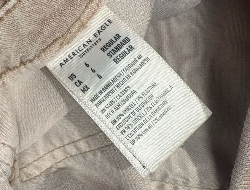American Eagle Outfitters Cargo Pants Khaki Utility Y2K Wide Leg Size 6 7
