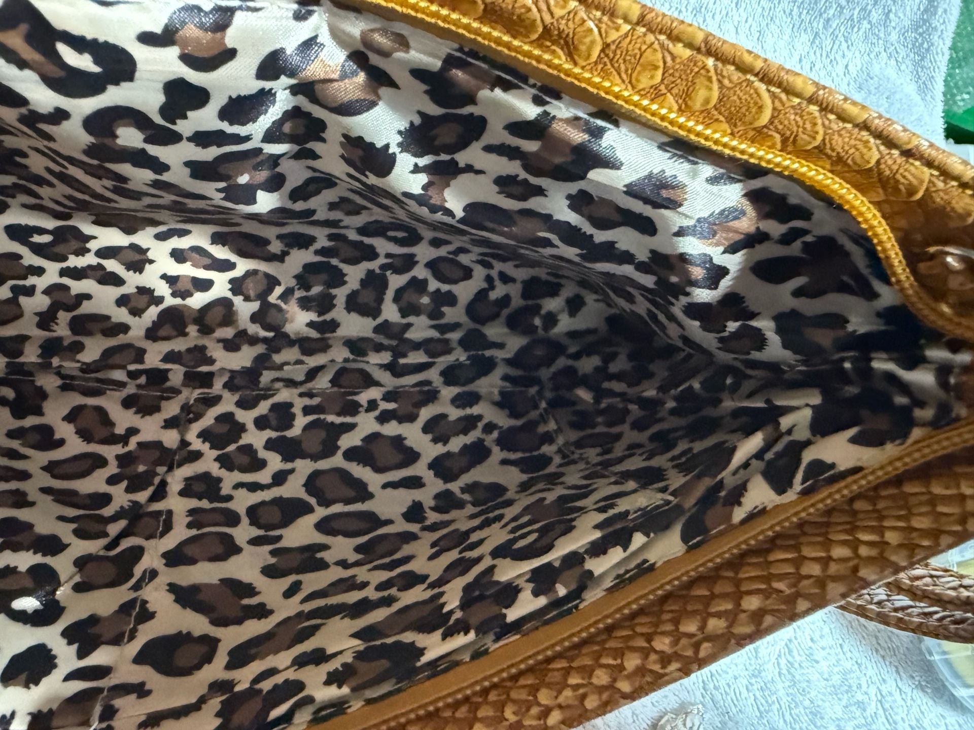 Faux Snakeskin Rhinestone Clutch Bag 8