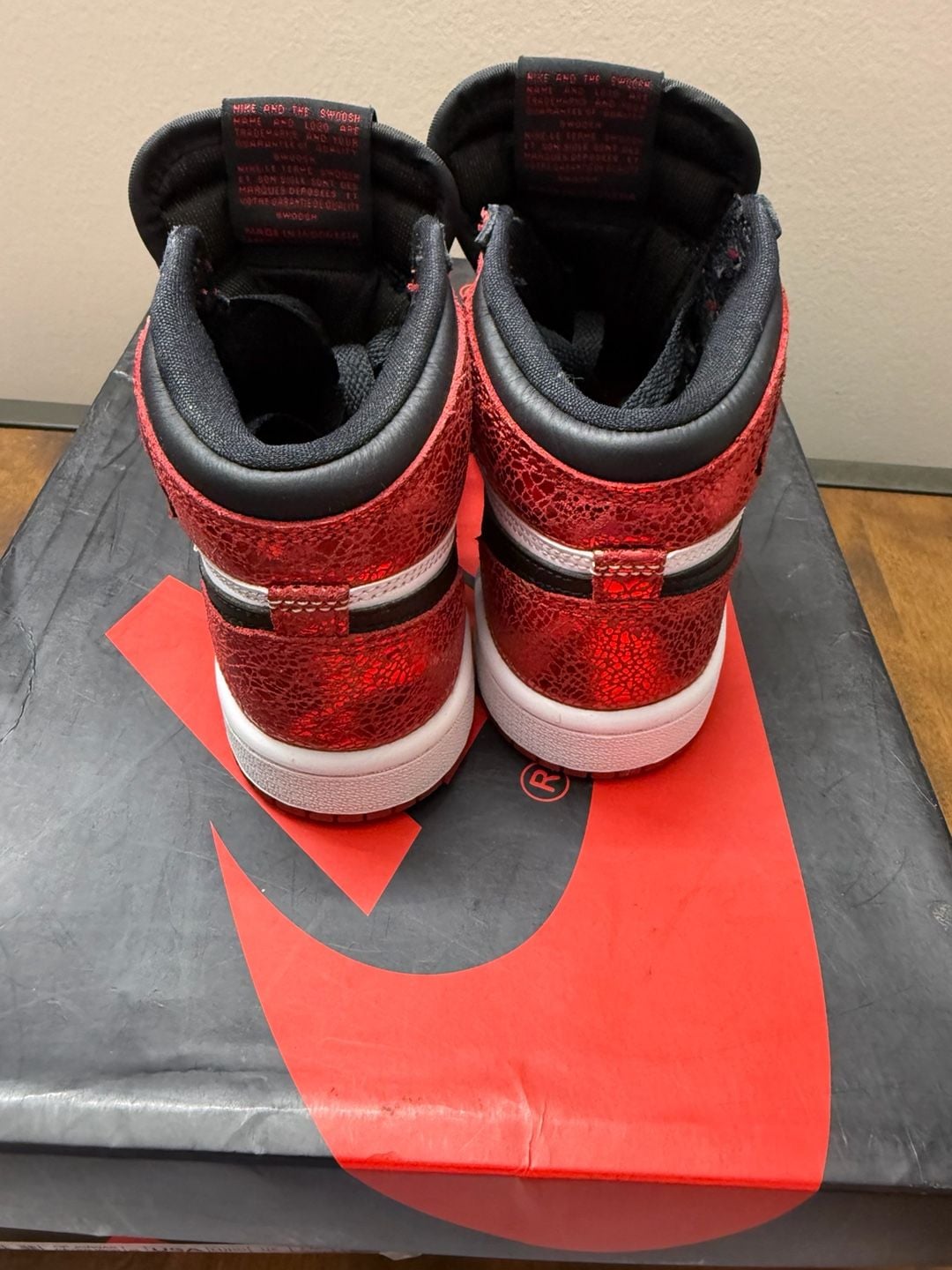 Jordan 1 Retro High OG Varsity Red 5