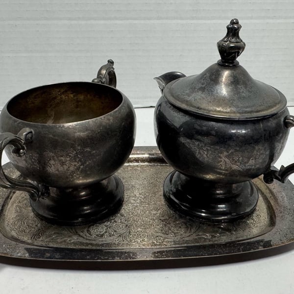 Wm. Rogers Silverplate Sugar Bowl Creamer & Tray Set