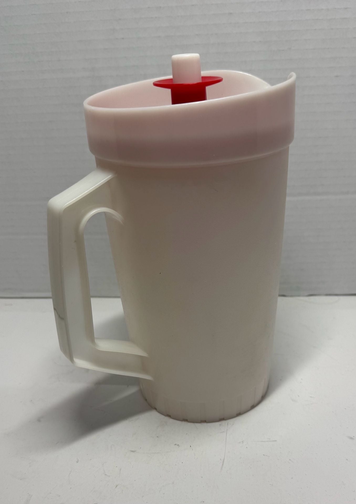 Tupperware Vintage White Plastic Pitcher With Red Lid 1