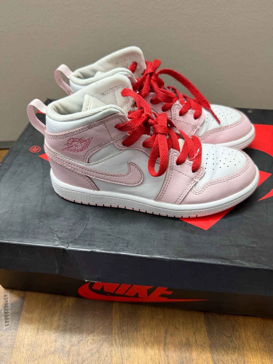 Jordan 1 Mid Pearl Pink White Little Kids Shoes 4