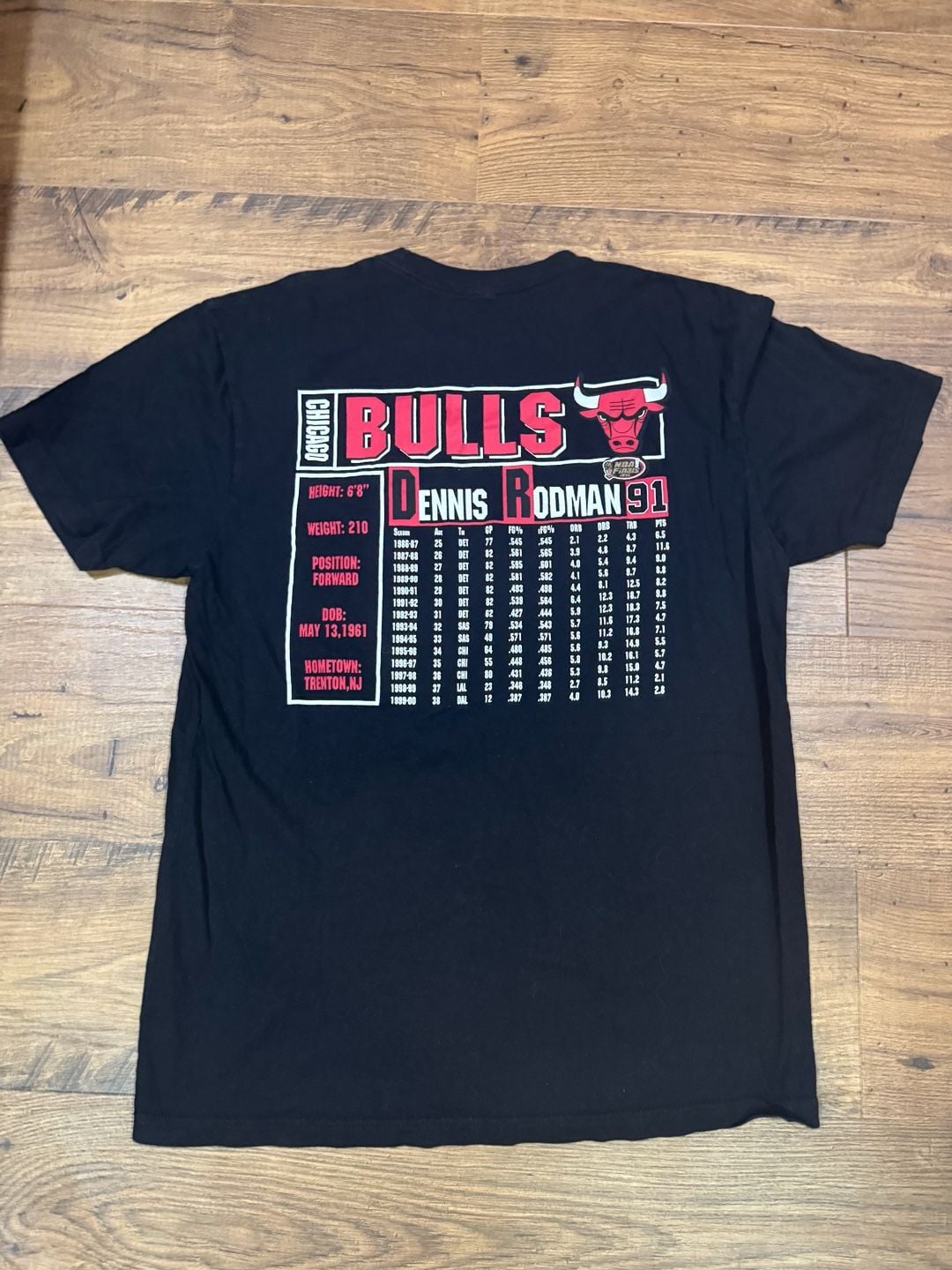 VINTAGE Mitchell & Ness Dennis Rodman Chicago Bulls Stat T Shirt Men Size large 4