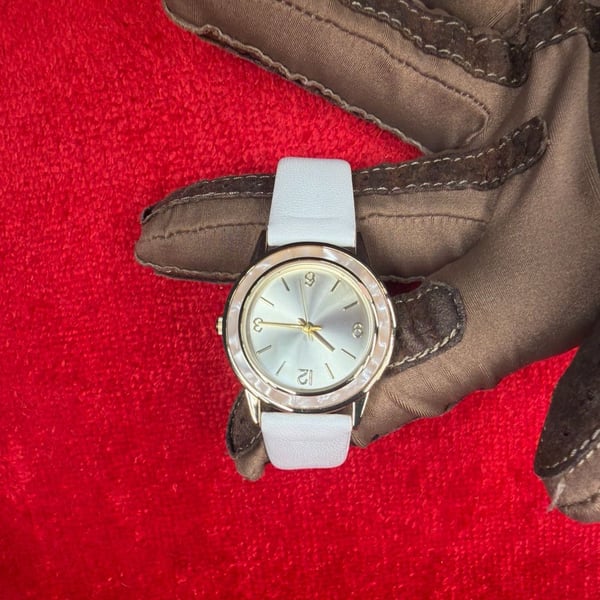 FMD Analog Wrist Watch White Leather Strap