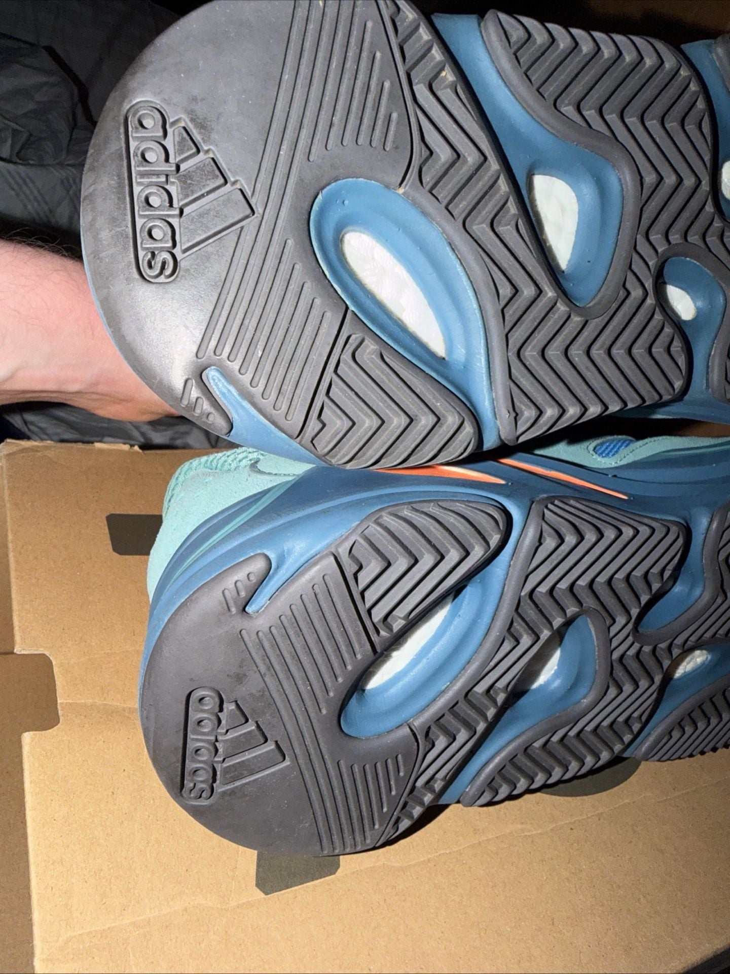 Yeezy Boost 700 Faded Azure 5