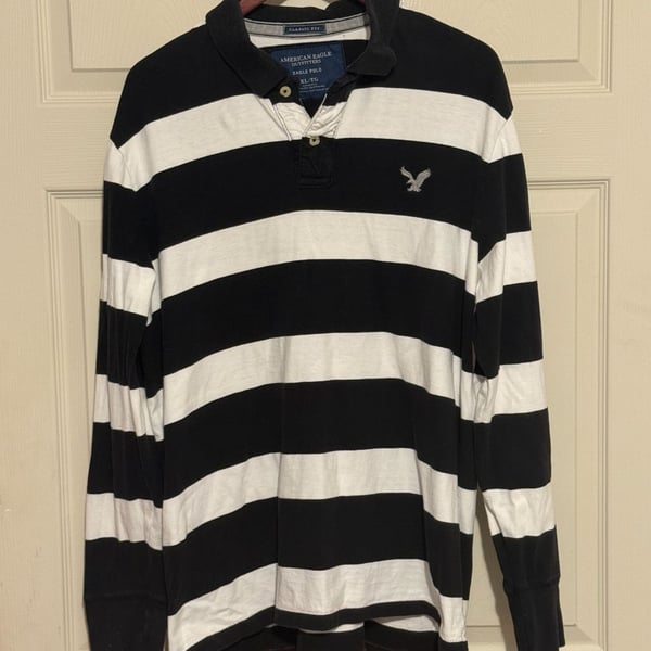 American Eagle Outfitters Eagle Polo Size XL Long Sleeve