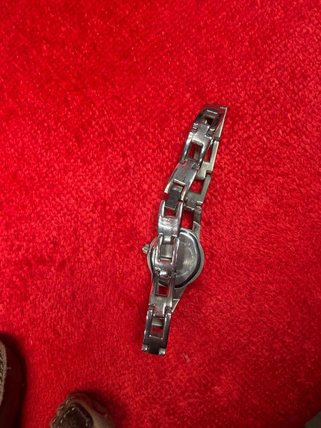 Silver Tone Link Bracelet Quartz Watch Japan Movement 3