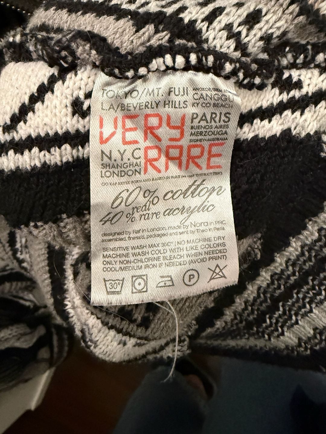 Very Rare Metallic Mummy Hoodie Black White 3D Knit Sweater 7