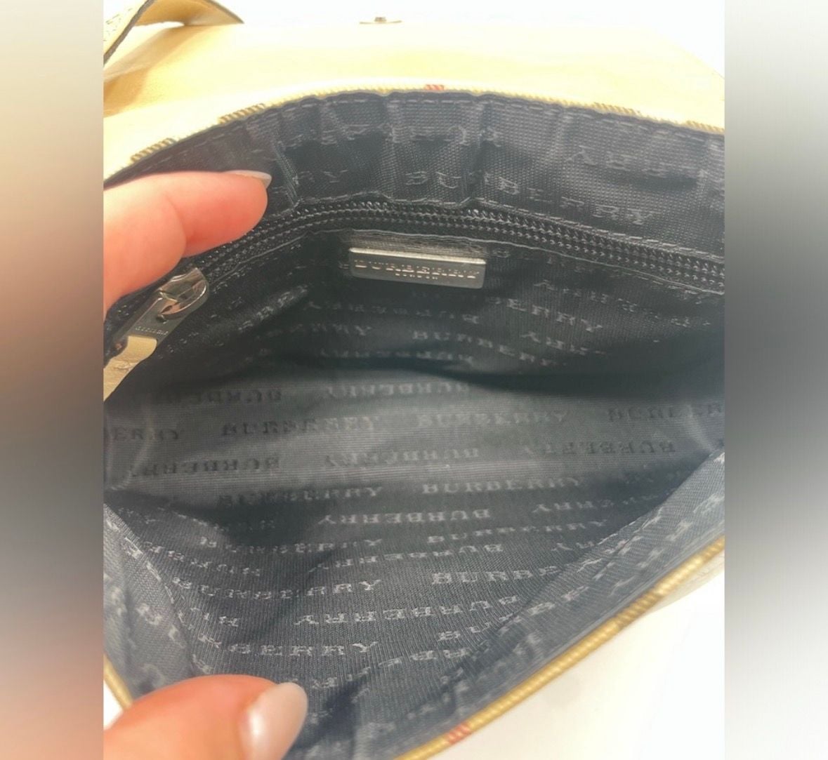 Burberry London Nova Check Snakeskin Shoulder Bag Vintage Y2K Dust Bag 8