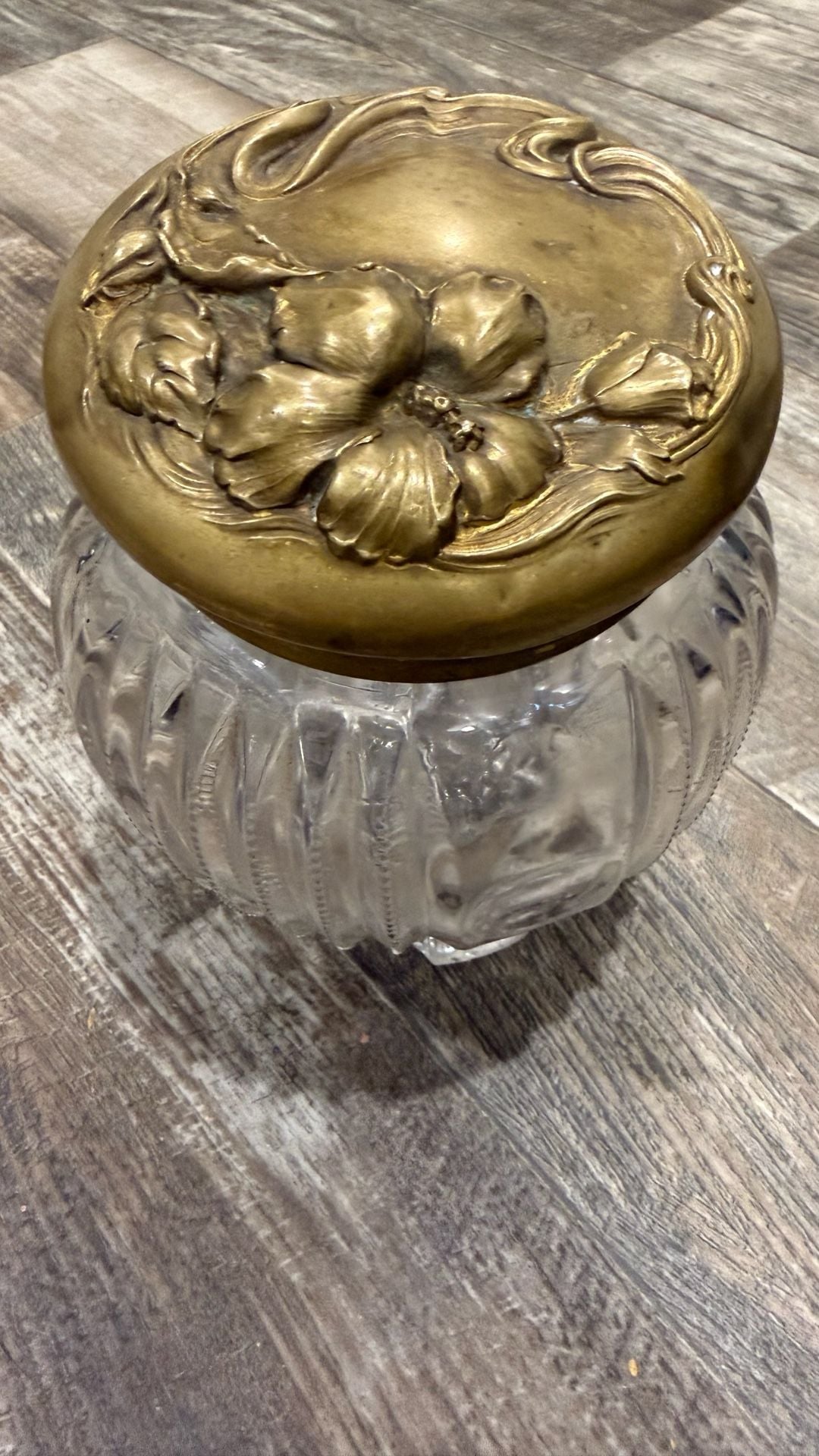 Art Nouveau Cut Glass Dresser Jar with Brass Floral Lid 2