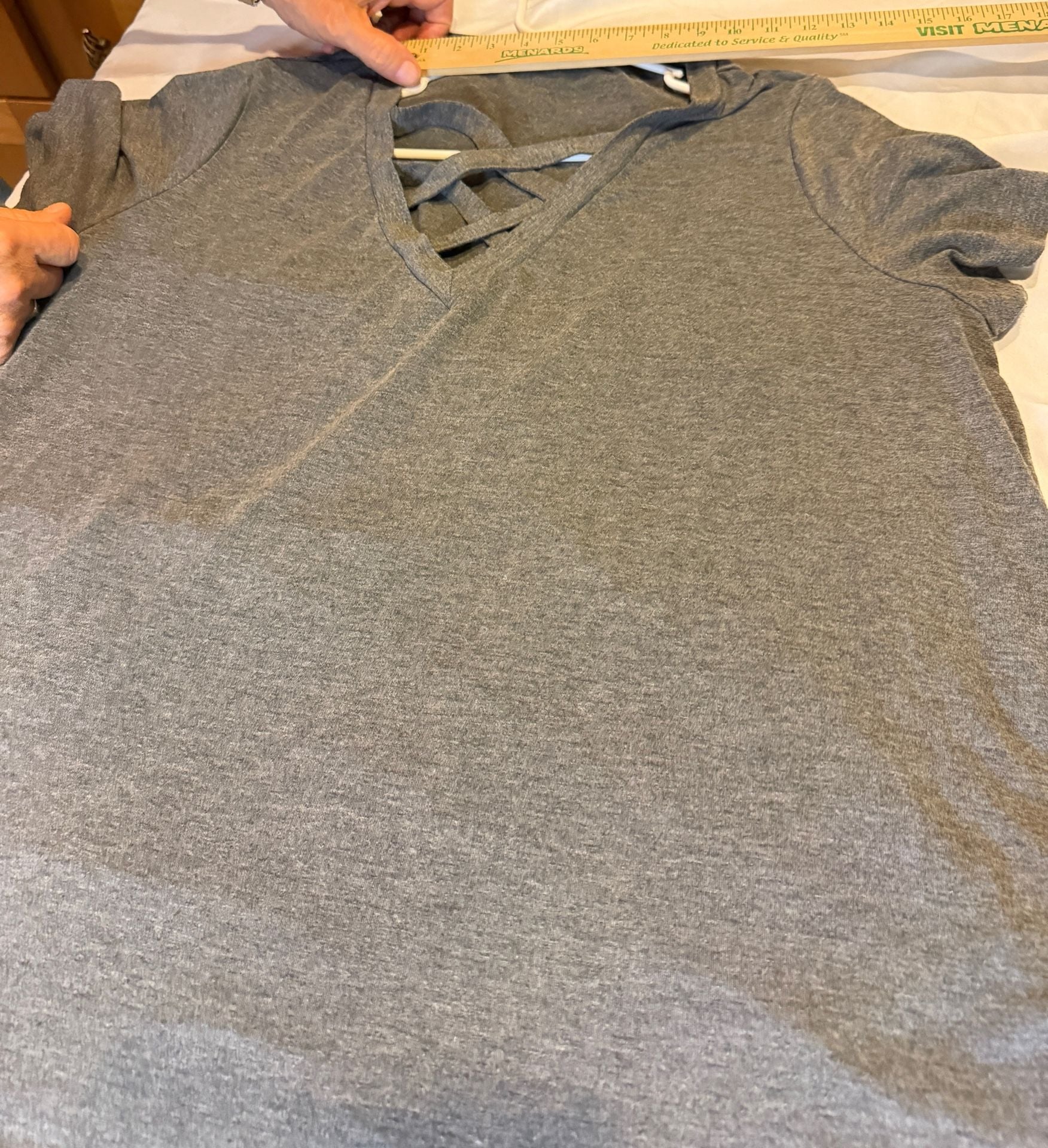 Shein Curve 2X Gray Crossover V-Neck Short Sleeve Casual T-Shirt 3