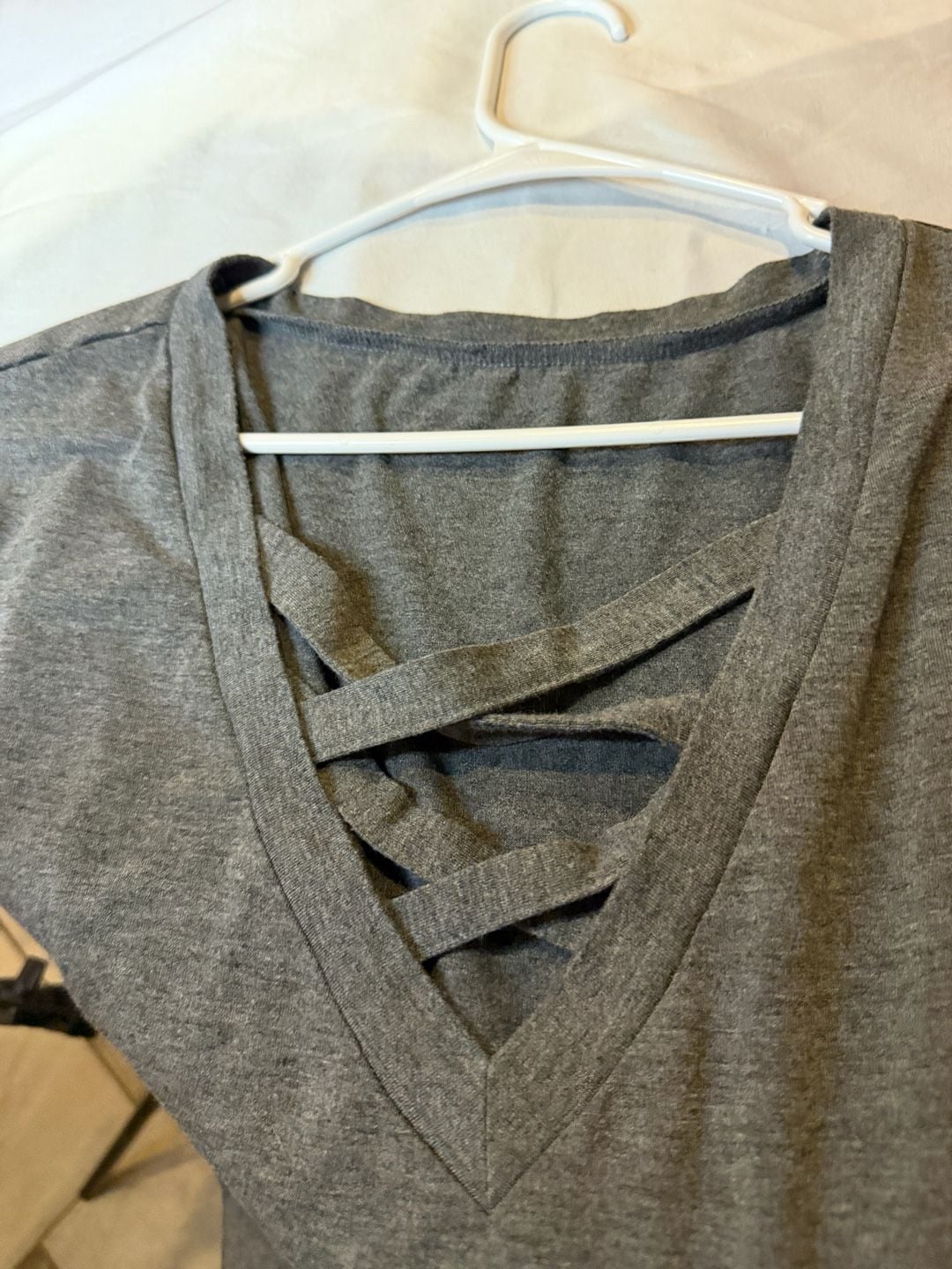 Shein Curve 2X Gray Crossover V-Neck Short Sleeve Casual T-Shirt 11