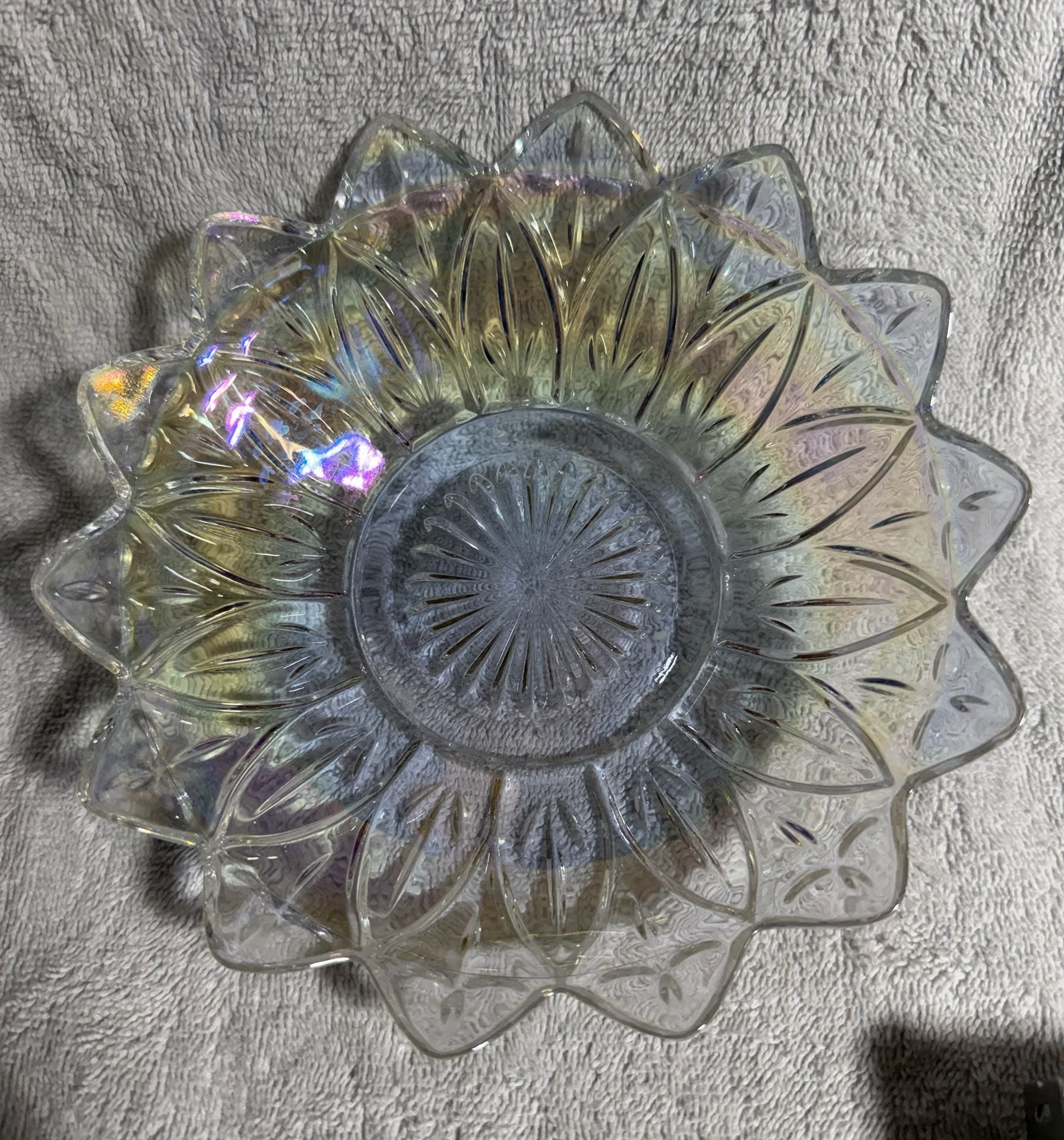 Federal Glass Petal 8 Inch Iridescent Bowl 1