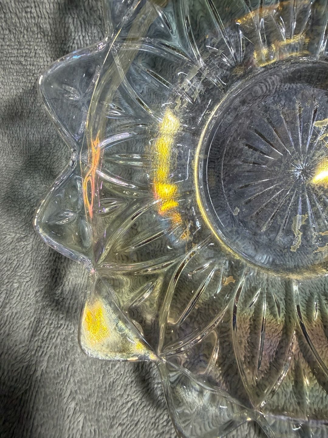 Federal Glass Petal 8 Inch Iridescent Bowl 9