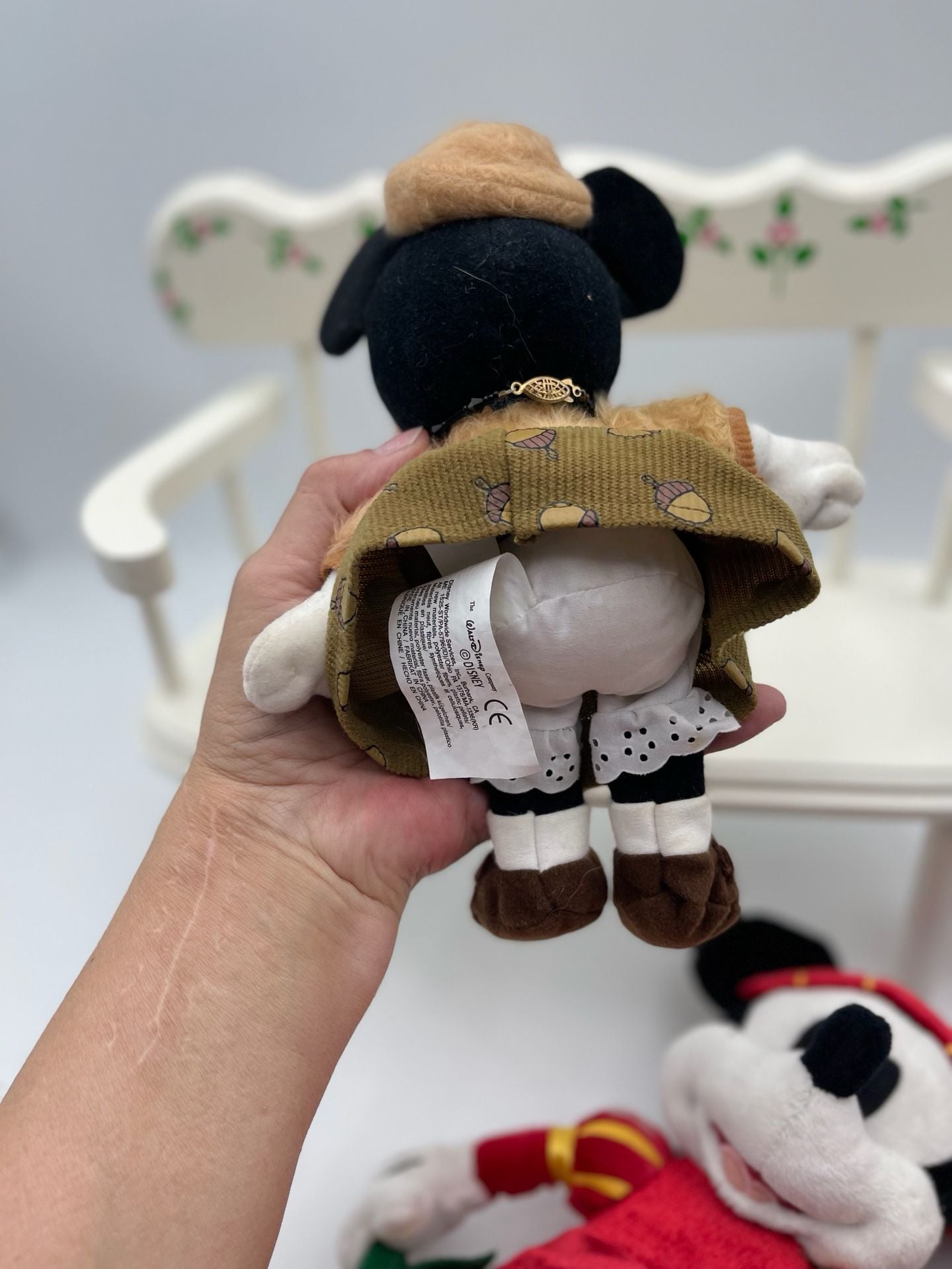 Bundle Disney Minnie and Mickey Plush 8