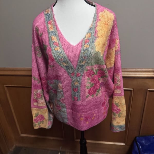 Women’s XL Pink Floral Patchwork Sweater V-Neck Boho Cottagecore