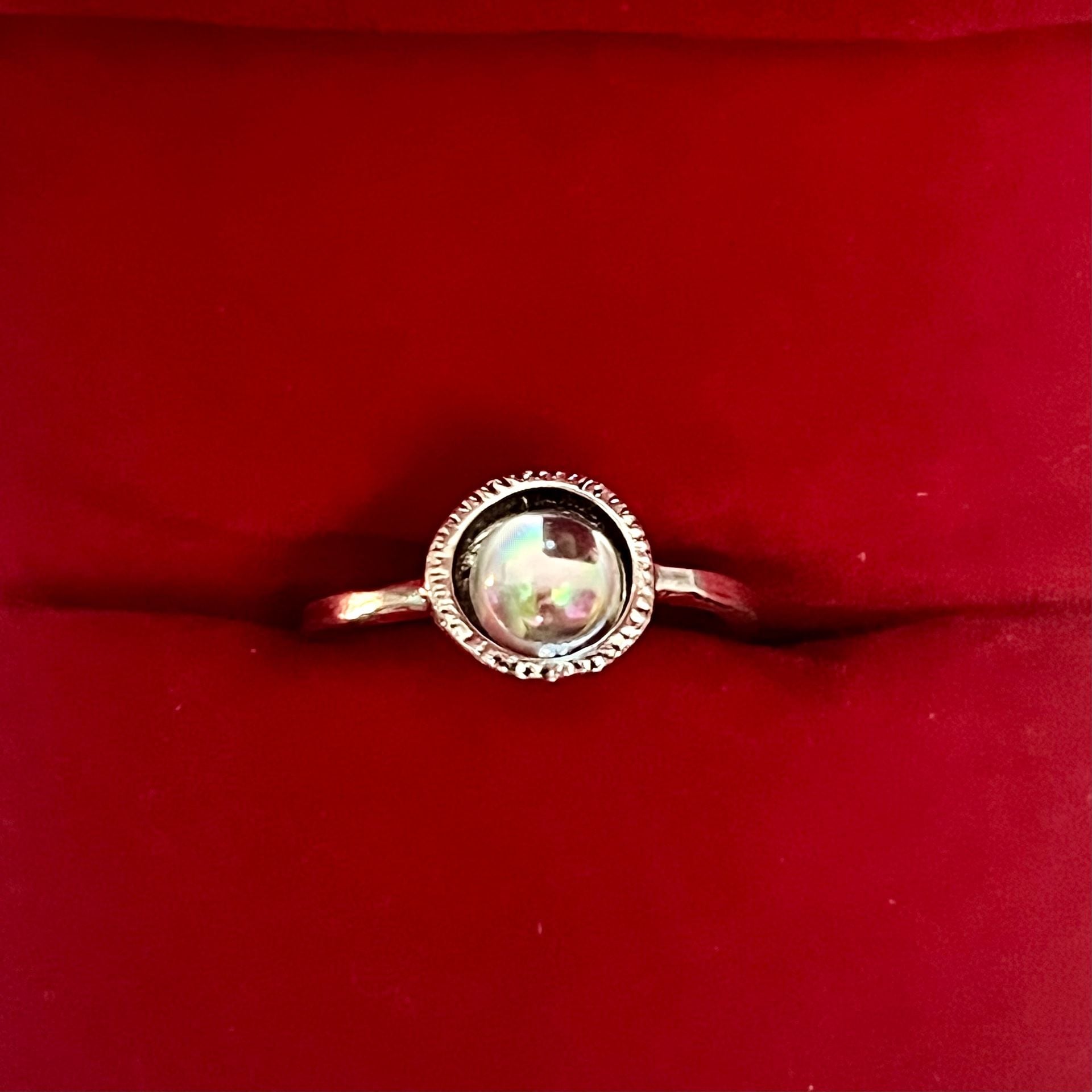 Iridescent Cabochon Titanium Steel Silver Ring Size 5 2