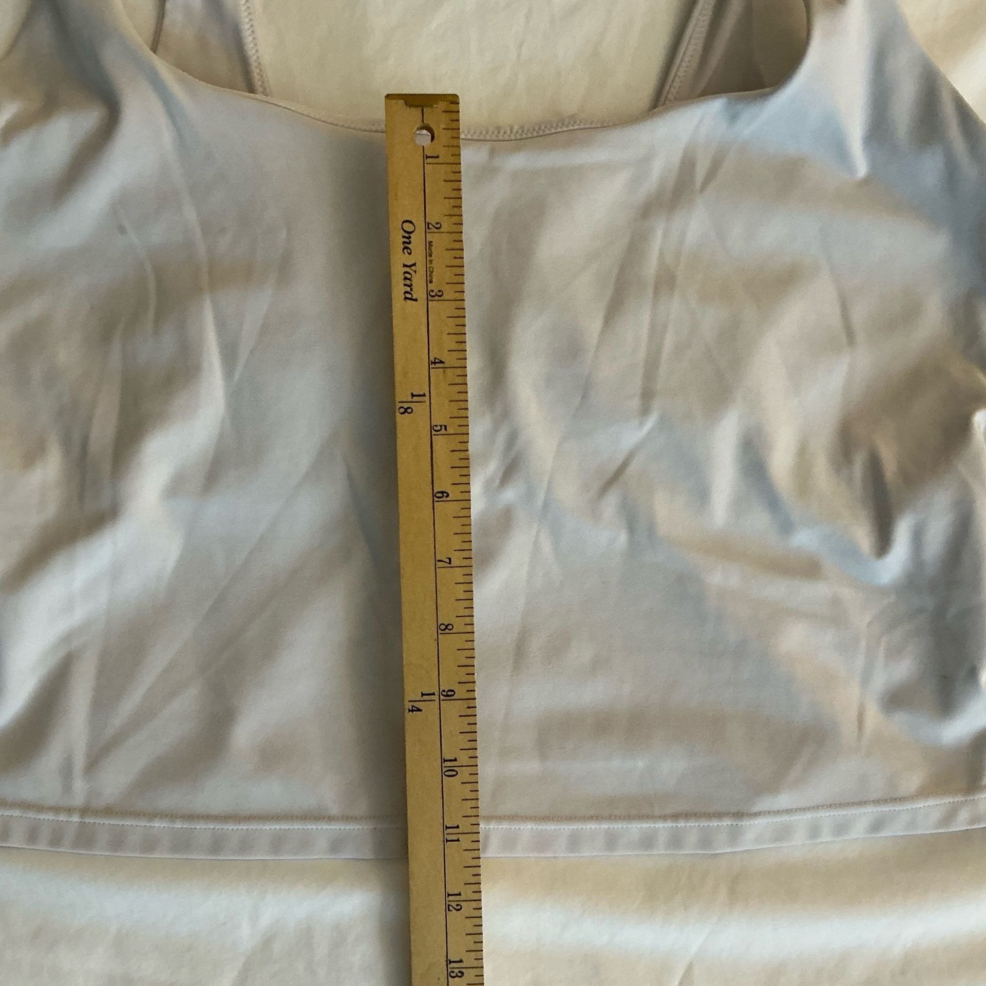 Fabletics Active Tank Top Beige Scoop Neck Cutout Back M-L 8