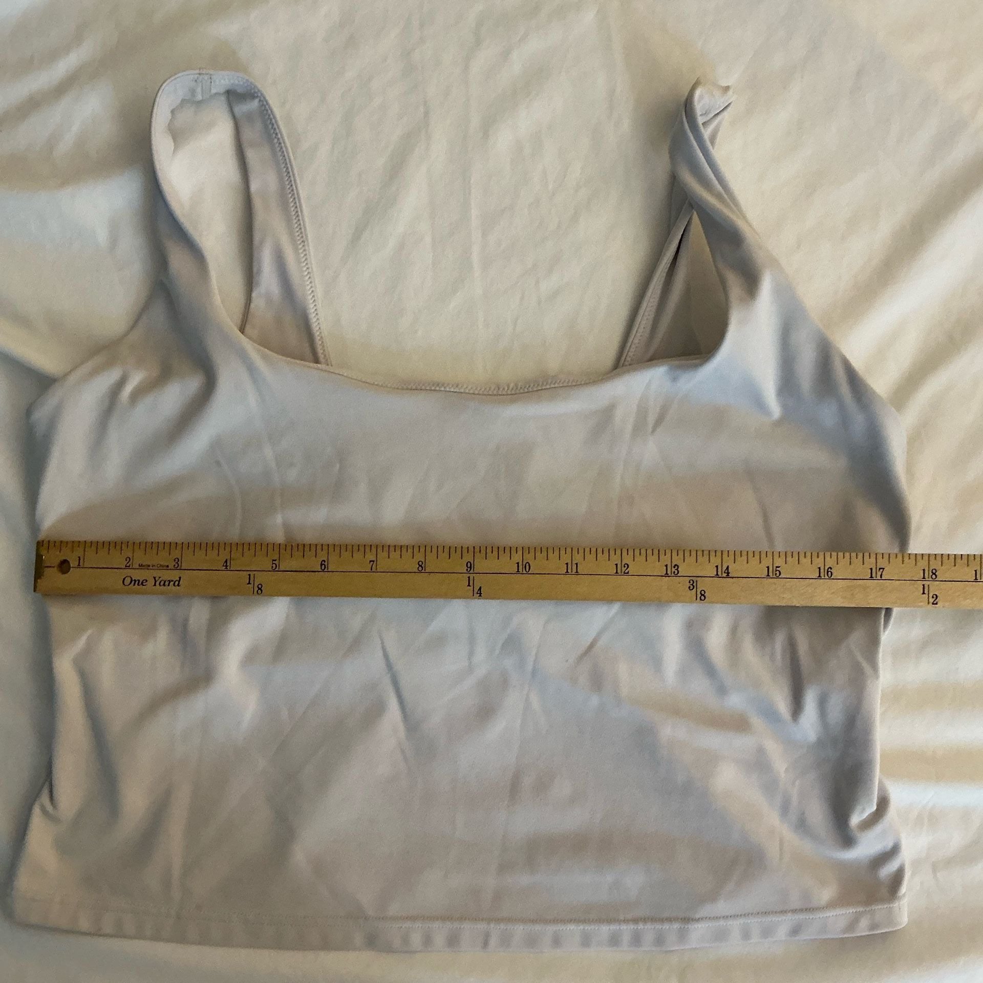 Fabletics Active Tank Top Beige Scoop Neck Cutout Back M-L 7
