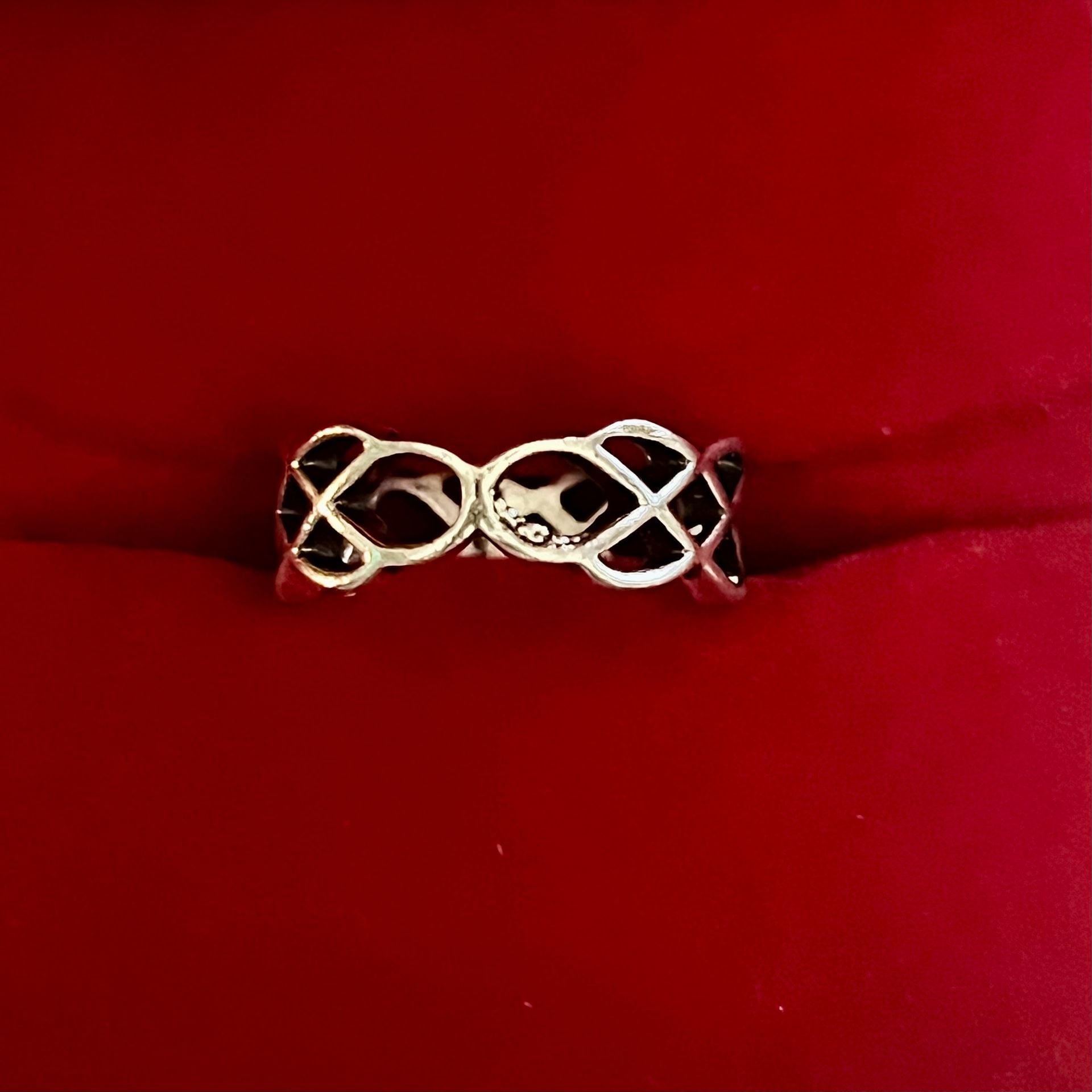 Celtic Knot Band Titanium Steel Silver Ring Size 5 3