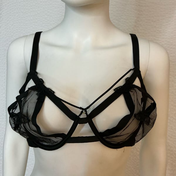 Victoria's Secret Unlined Strappy Butterfly Bra Size XXL Black