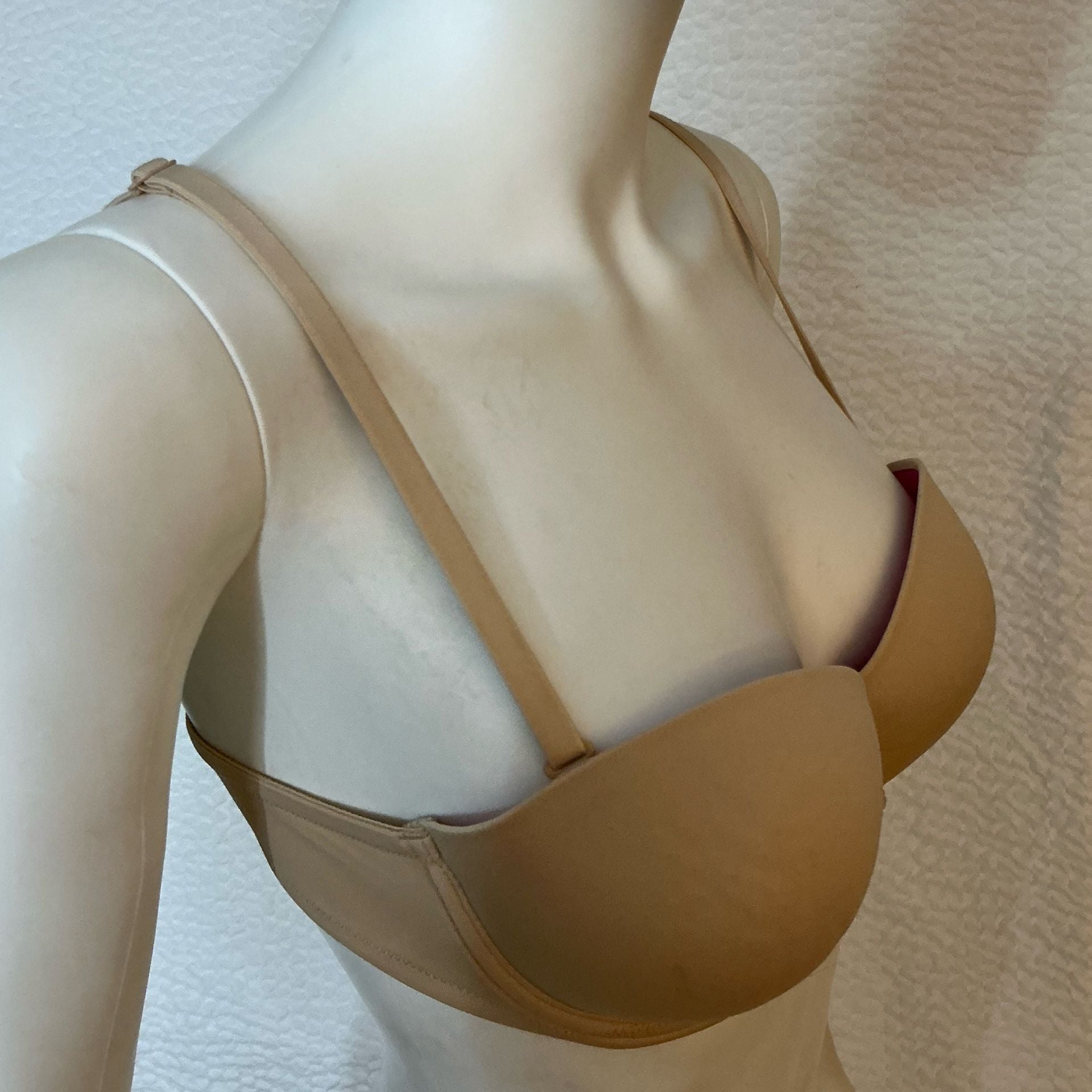 Pink Victoria's Secret Bra Size 34C Nude T-Shirt Underwire 6