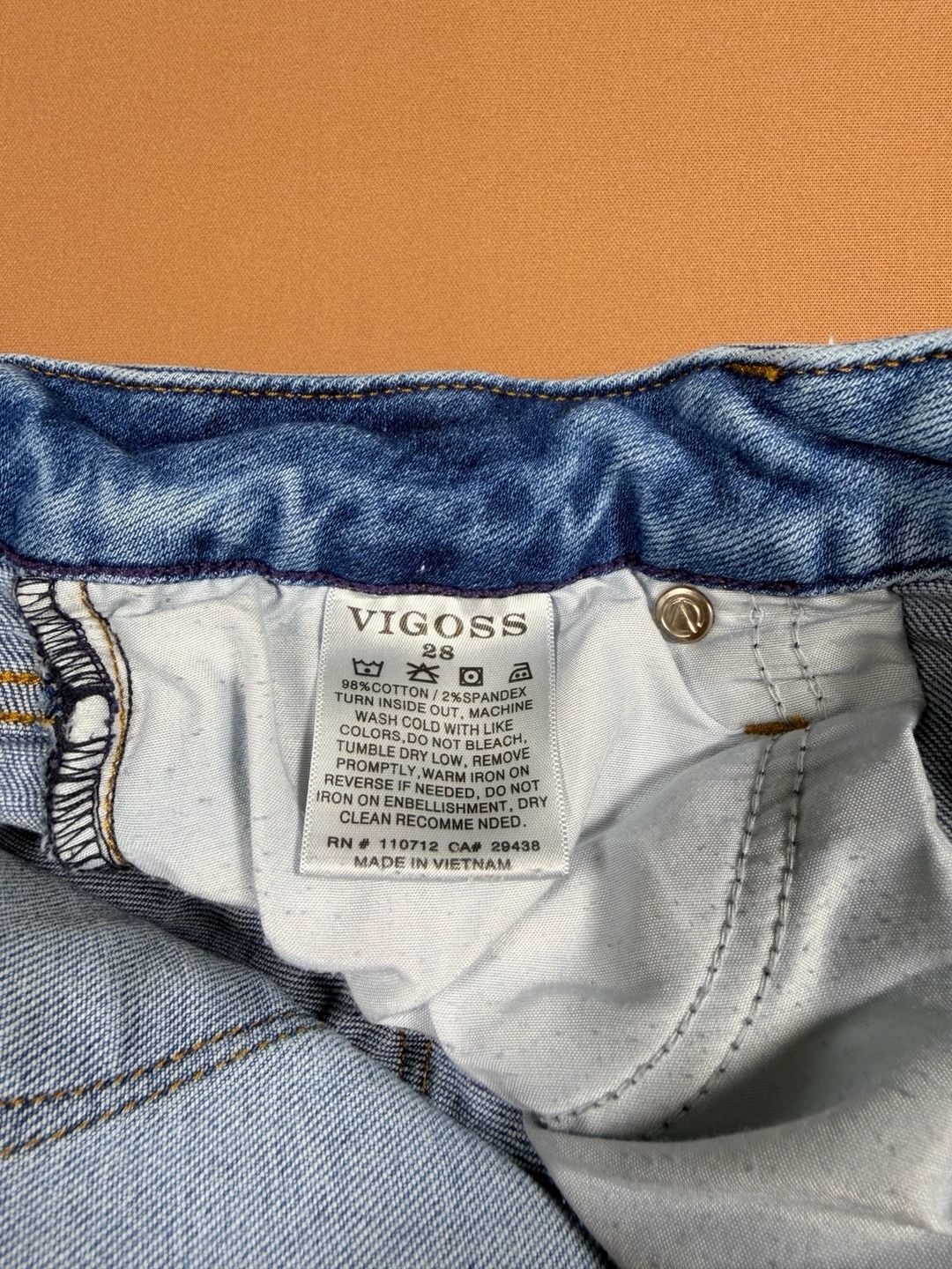 Vigoss Thompson Tomboy Jeans Size 28 Blue Denim Slim Straight Leg 14
