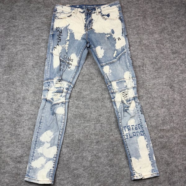 Crysp Denim Size 32 Graphic Print Distressed Jeans