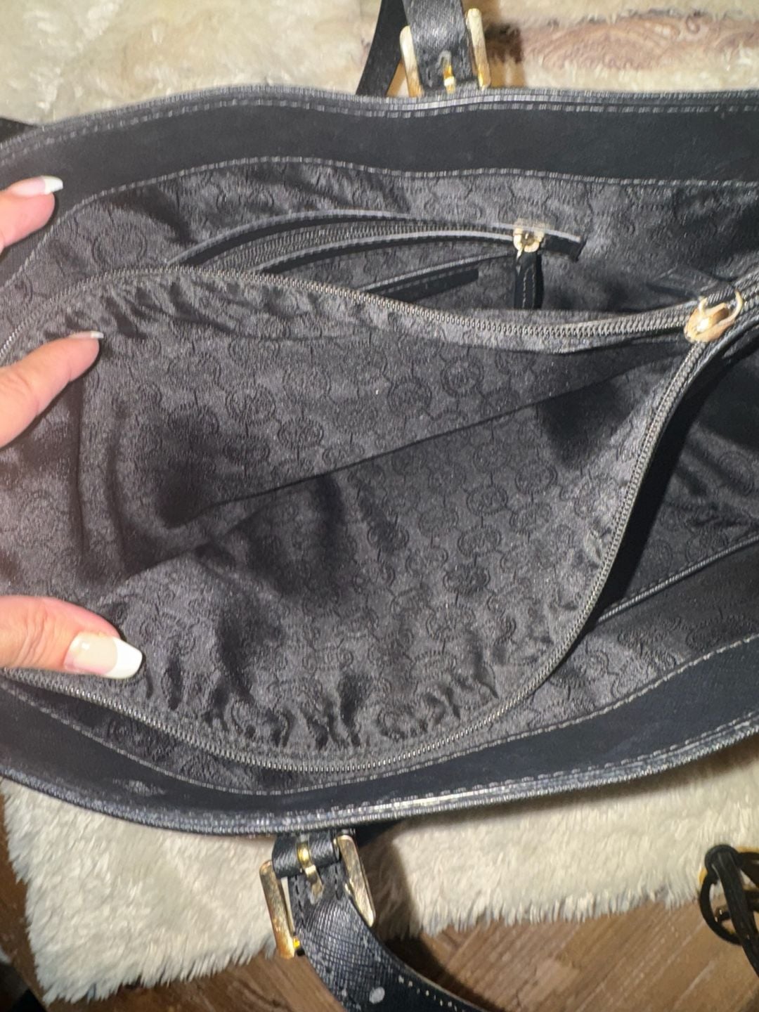Michael Kors Jet Set Medium Leather Pocket Tote Black 9