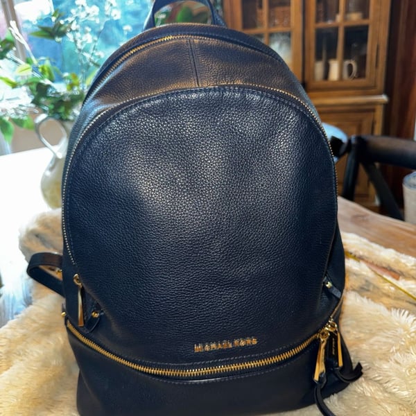 Michael Kors Rhea Zip Backpack Large Navy Pebble Leather