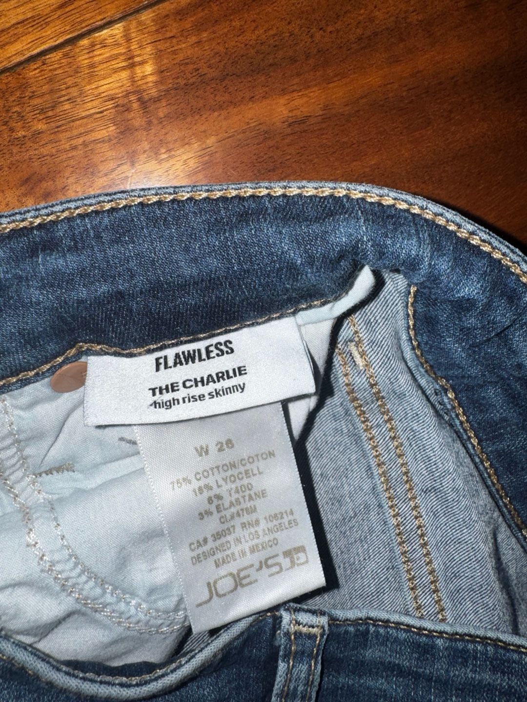 Joe's Jeans Flawless The Charlie High Rise Skinny Jeans Size 26 Blue Distressed 3